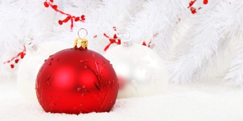 christmas bauble red ball 15738